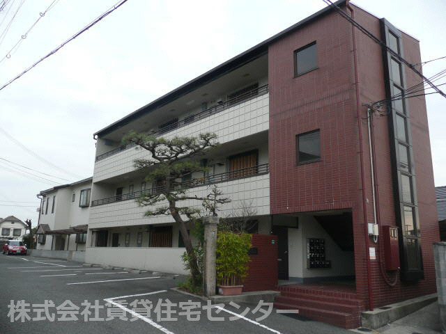 ロイヤルコーポ吹上の外観