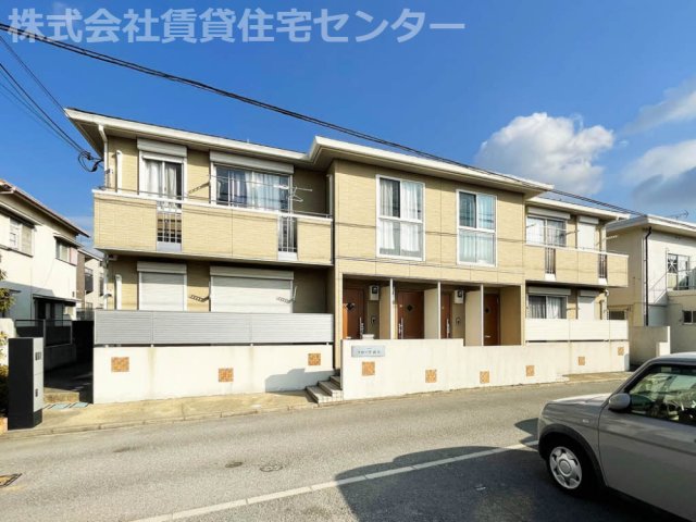 フローラ西浜の外観