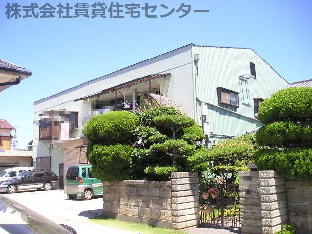 ハイツ奥山の外観