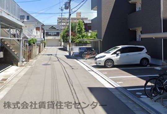 周辺 周辺