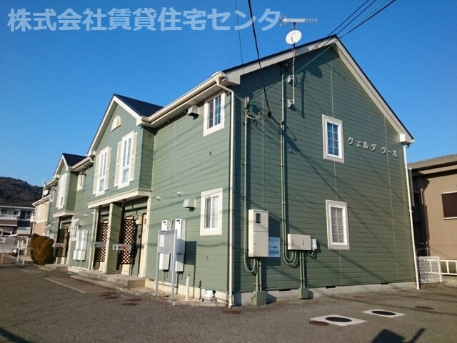 ヴェルダ・クーボの外観