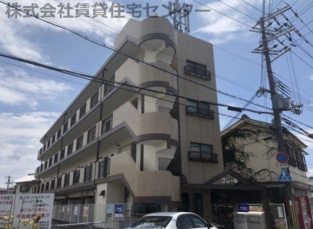 和歌山市太田の賃貸マンションの外観