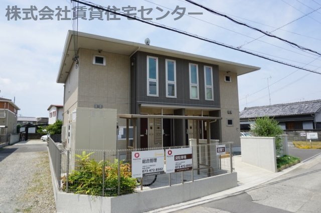 オリーブコートの外観