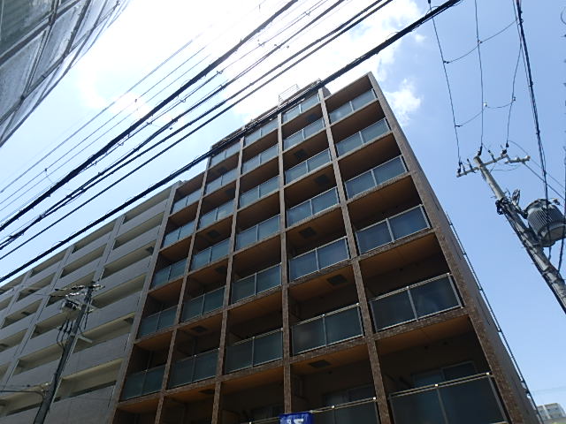 AZURE ESAKA