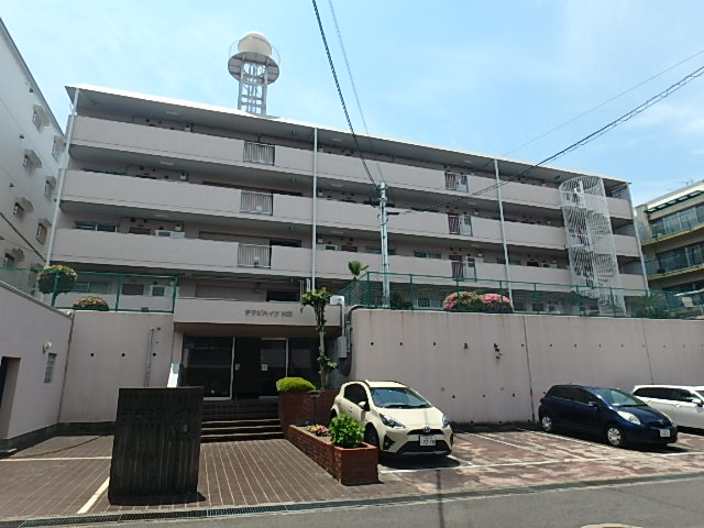 テラジハイツ1号館