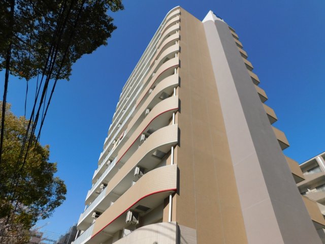 セレニテ江坂アリア