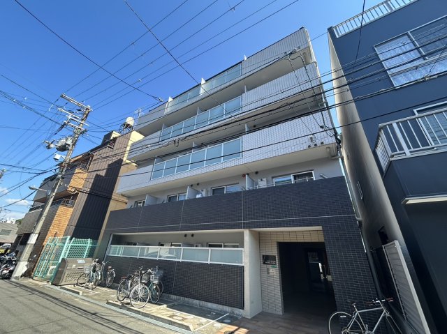 SURF ISLAND MONA LISA