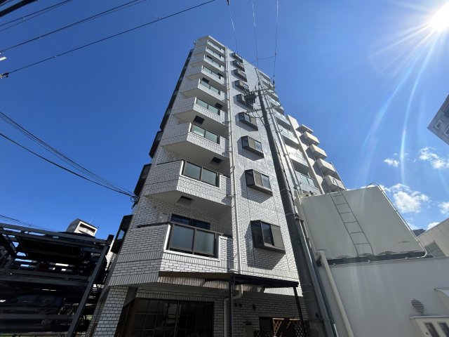 パレス江坂