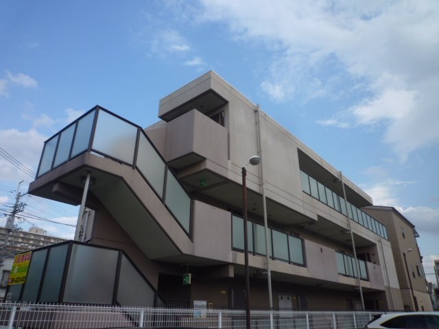 大阪市淀川区三国本町３丁目の賃貸マンション