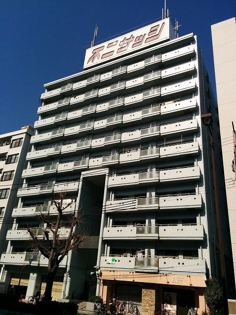 富士プラザII中央の外観