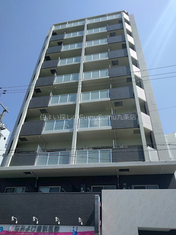 プライムステージ弁天町の外観