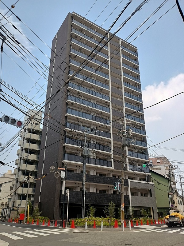 グランフェリーチェ・ナインの外観