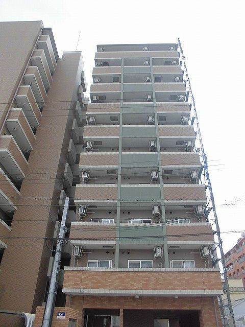 サムティ阿波座Lussoの外観