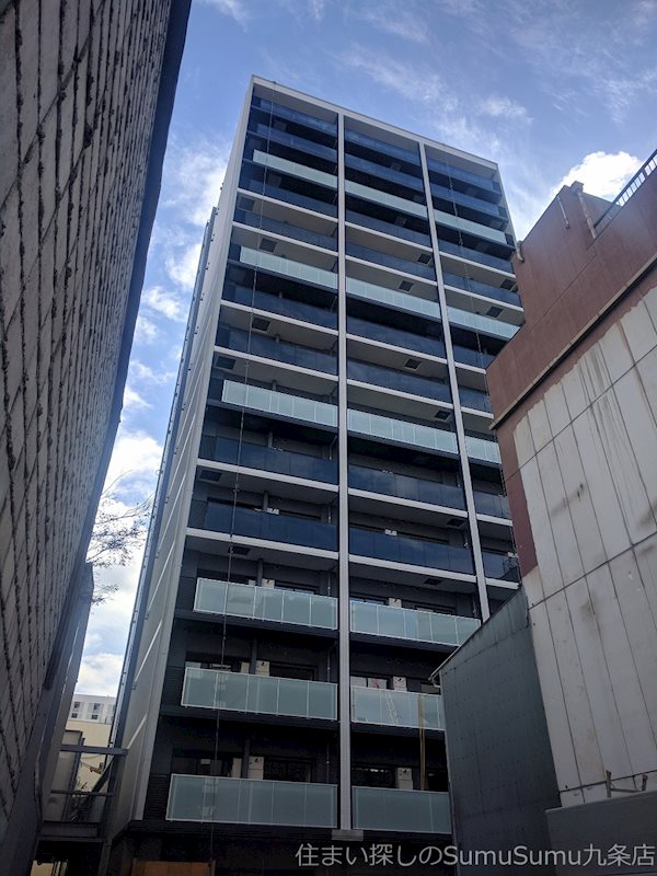 S-RESIDENCE阿波座WESTの外観