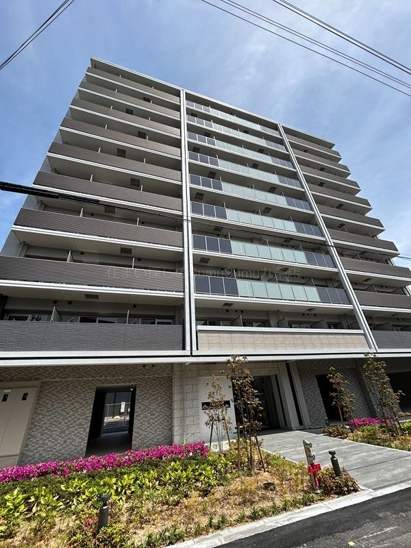 エスリード弁天町ルシェンテの外観