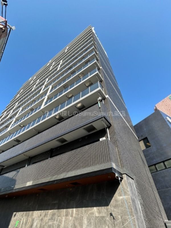 プレサンス九条グランデリーヴの外観