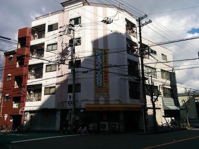 藤田ホワイトマンションの外観
