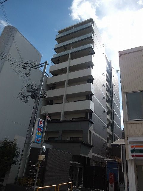コスモプレミアムベイ大阪の外観