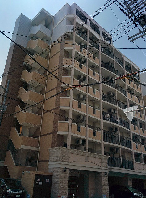 ラグゼドーム前Iの外観