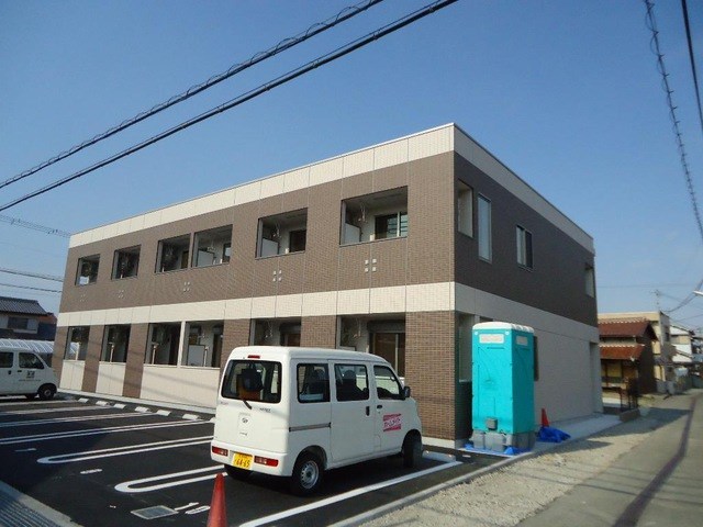 加古川市野口町長砂の賃貸アパートの外観