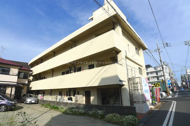 東加古川ハイツの外観