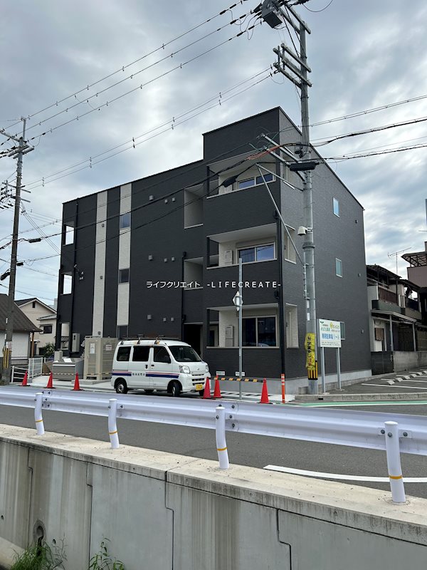 ジーメゾン東加古川の外観