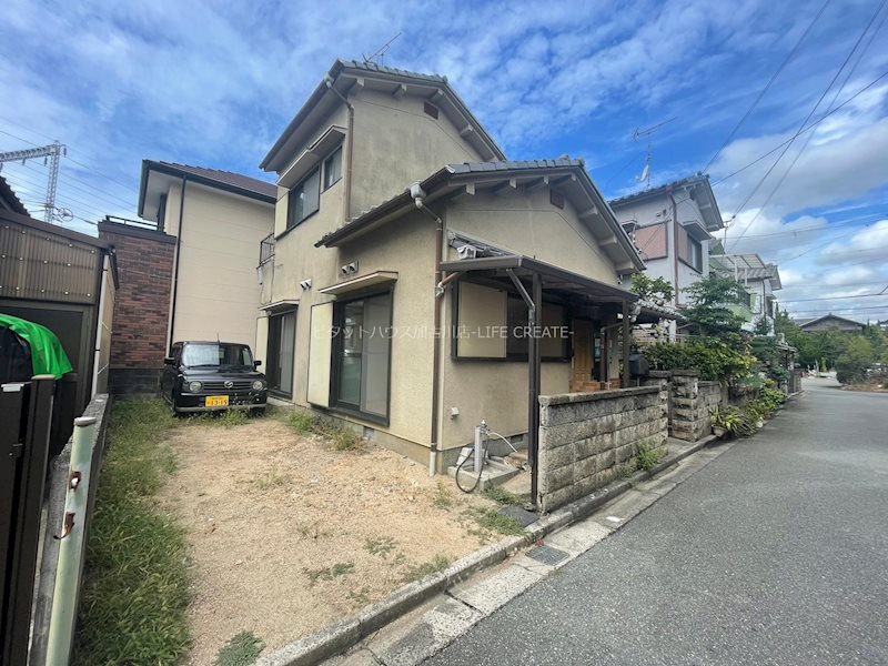 中島1丁目貸家の外観