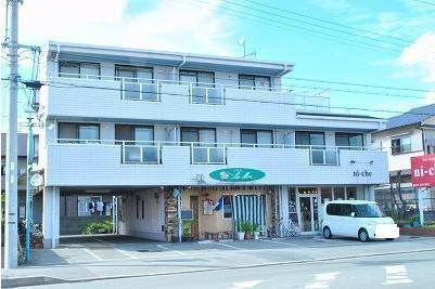 ゼニスコートの外観