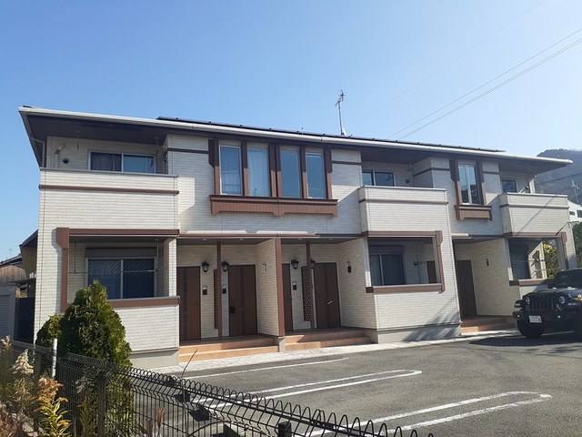カルム川面の外観