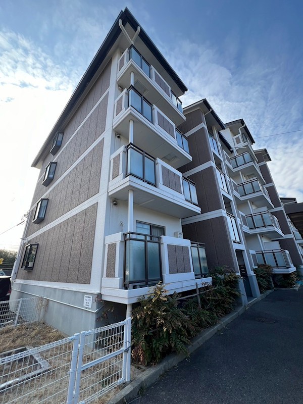 ドエルアズマの外観 ドエルアズマの外観