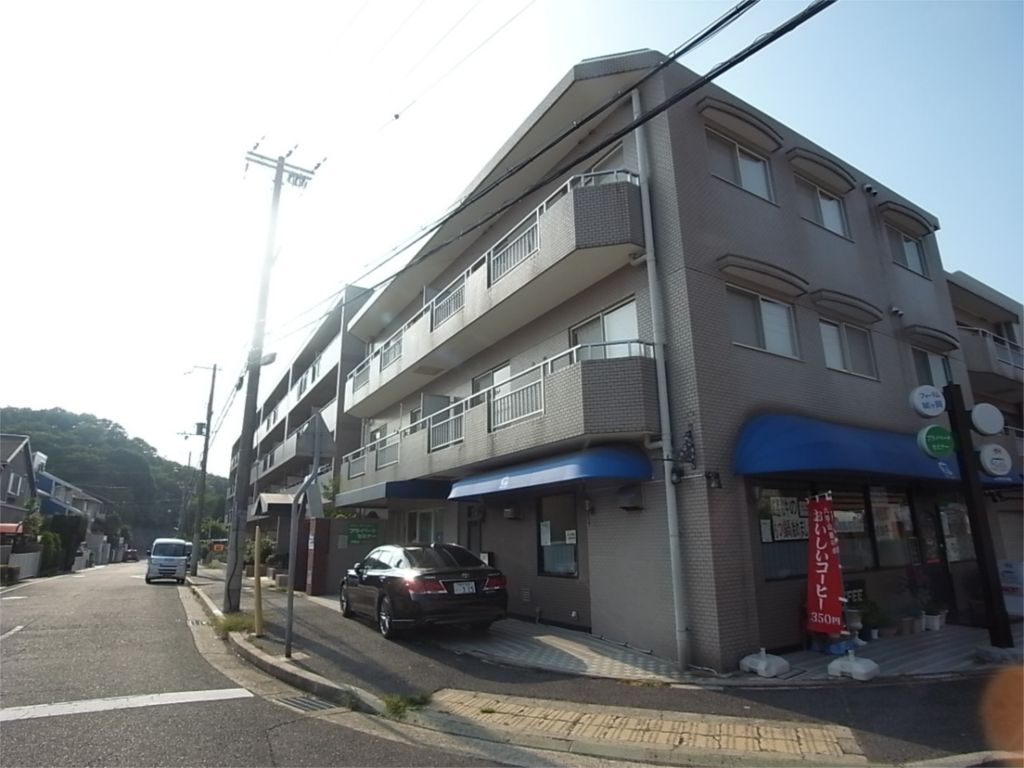 フォーラム城ヶ岡壱番館の外観