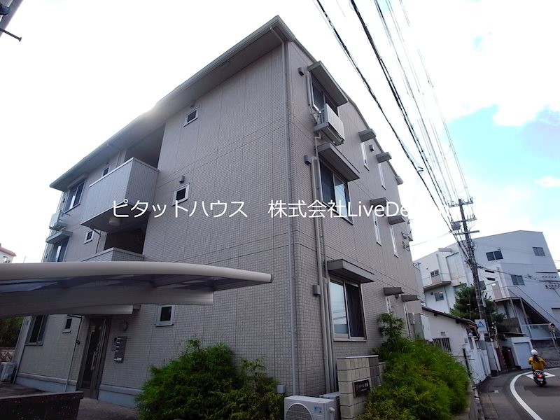 ソノーレ鈴蘭の外観