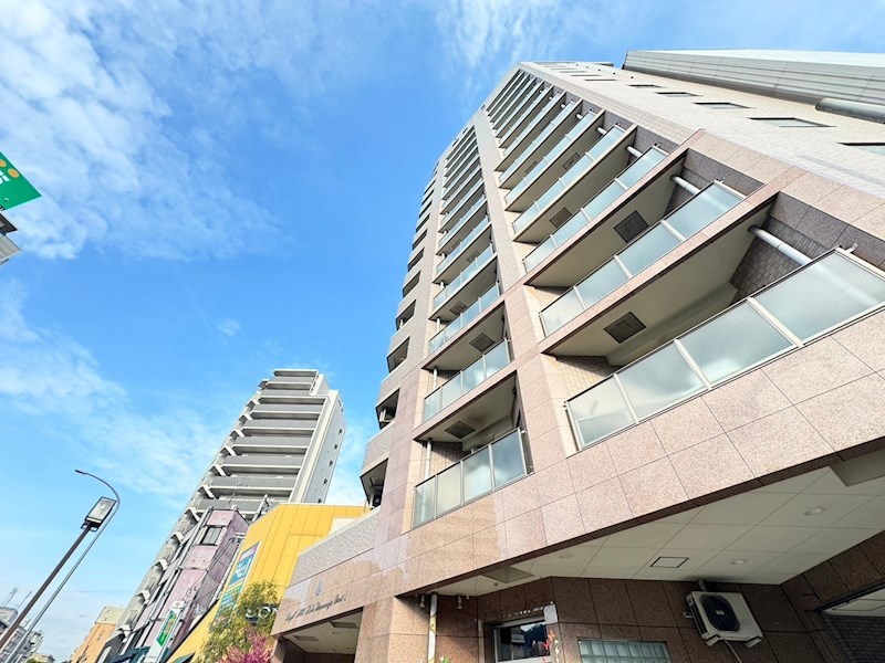 ロイヤルヒル神戸三ノ宮IIの外観