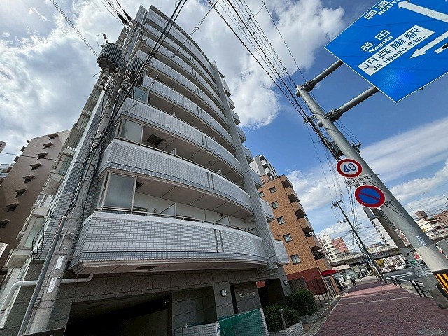 エステムコート神戸西の外観