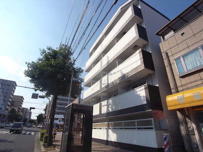 プラネットフィールドＳＵＭＡの外観