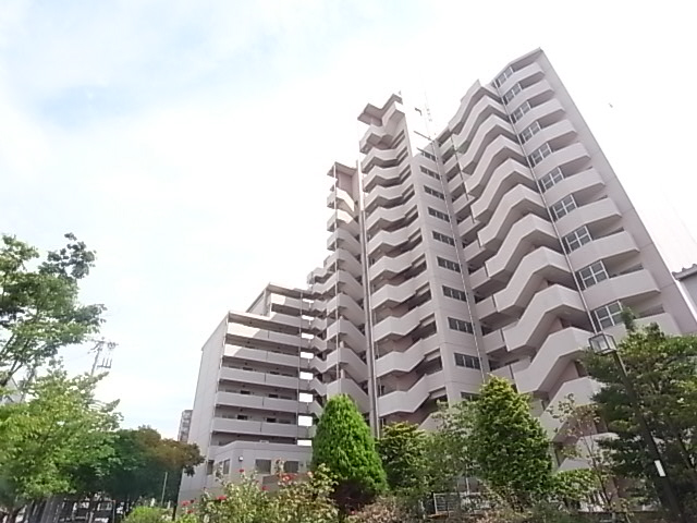 ツイン大開 1号館の外観