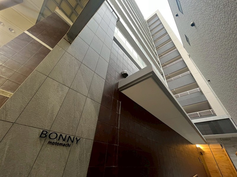 ボンニー元町の外観