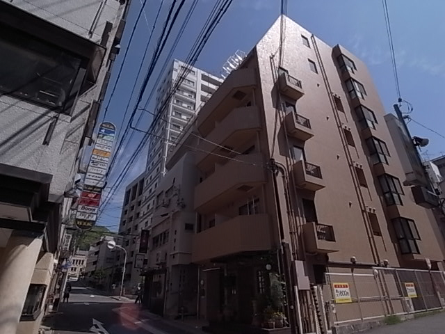 マンションマイウェイの外観