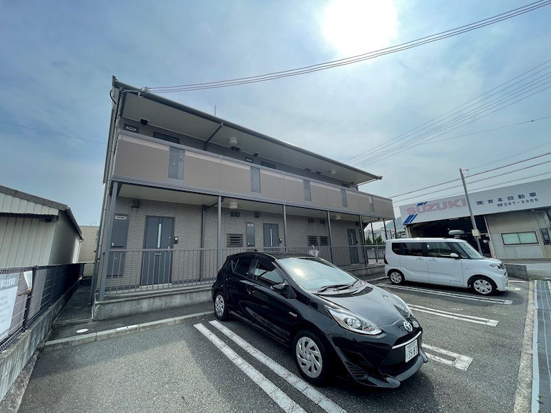 ベルメゾン土山の外観