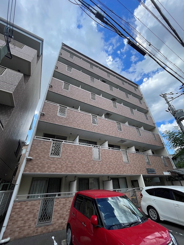 グラン・パシフィック上新庄の外観