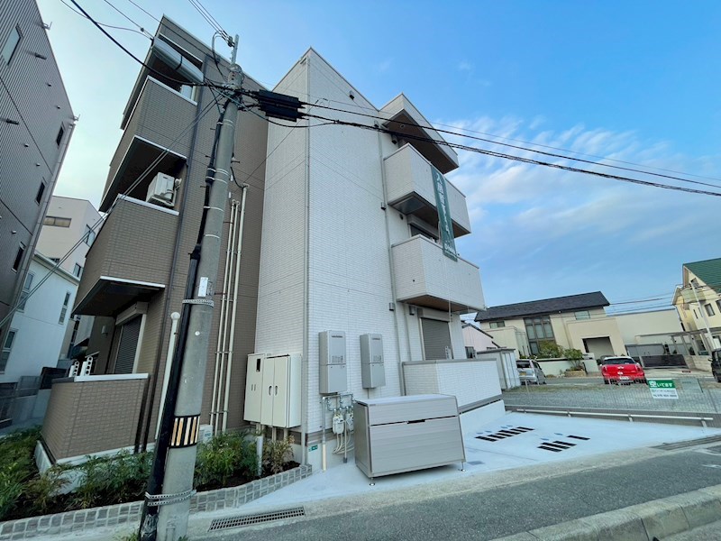 明石市西明石町５丁目の賃貸アパートの外観
