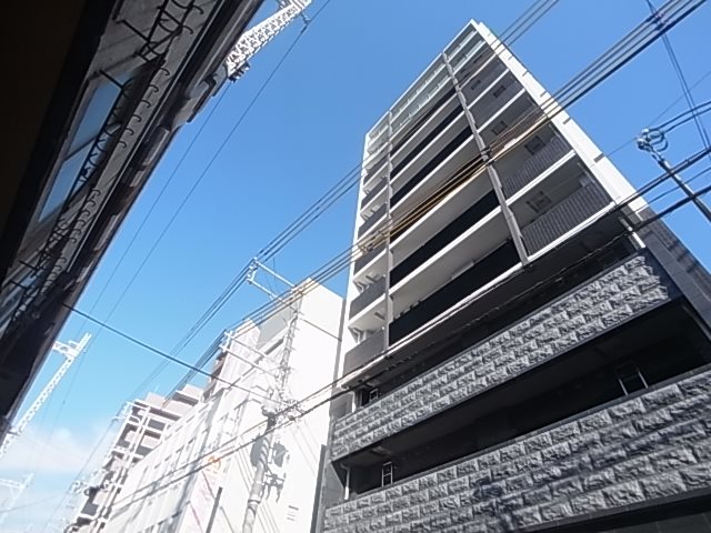 ララプレイス神戸西元町の外観