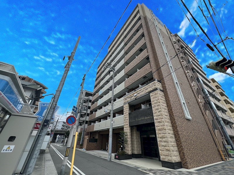 プレサンス神戸西スパークリングの外観