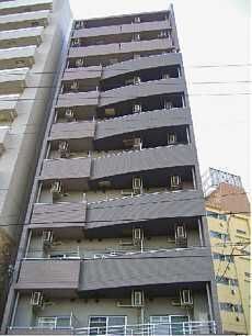 新大阪セレニテの外観