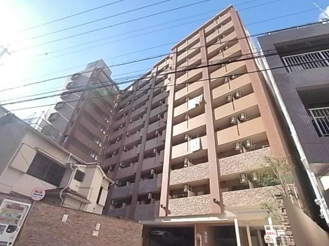 エステムコート新神戸エリタージュの外観