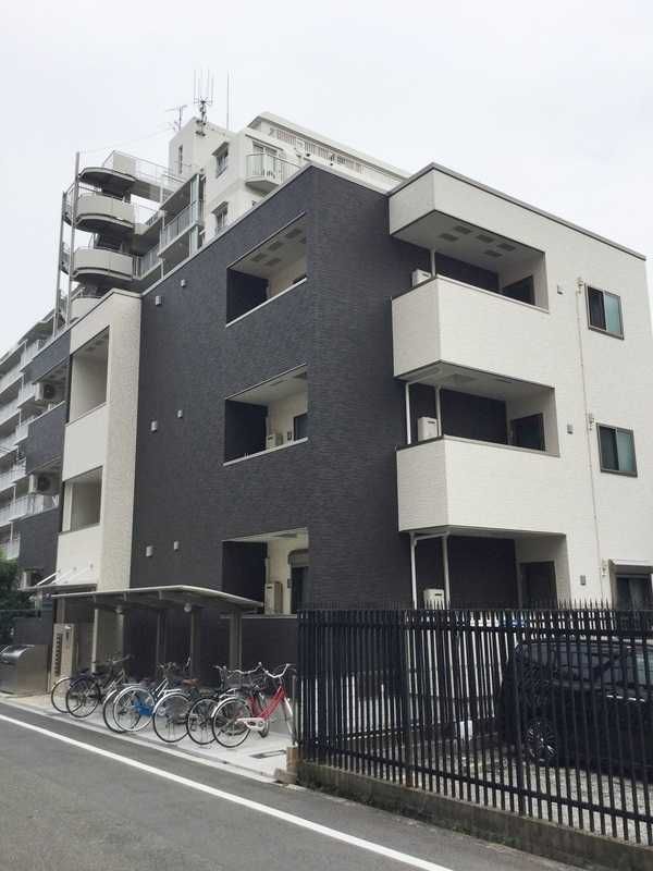 フジパレス瑞光VIII番館の外観