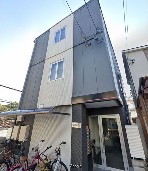 西宮市小松南町１丁目の賃貸マンションの外観