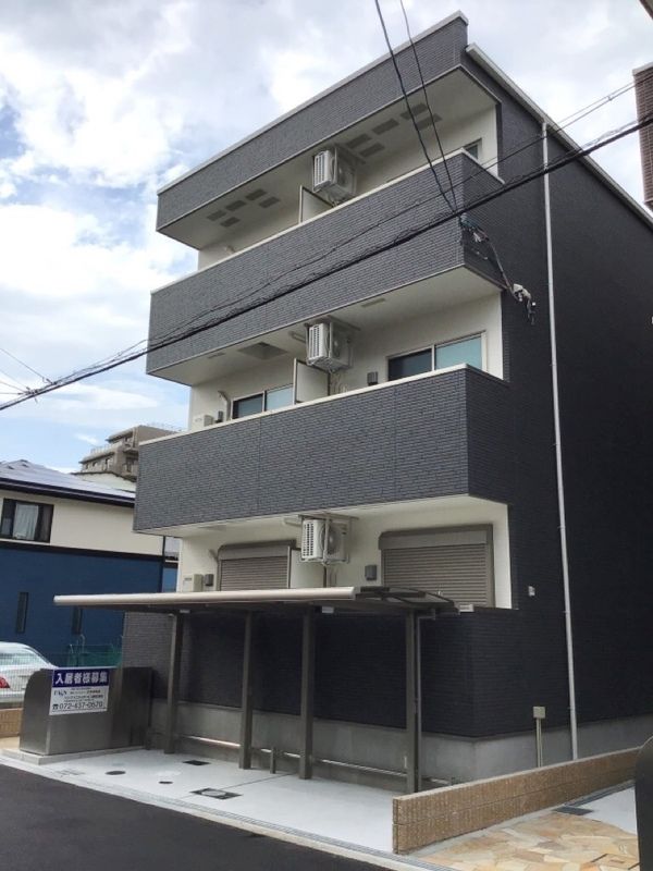 フジパレス塚本駅西I番館の外観