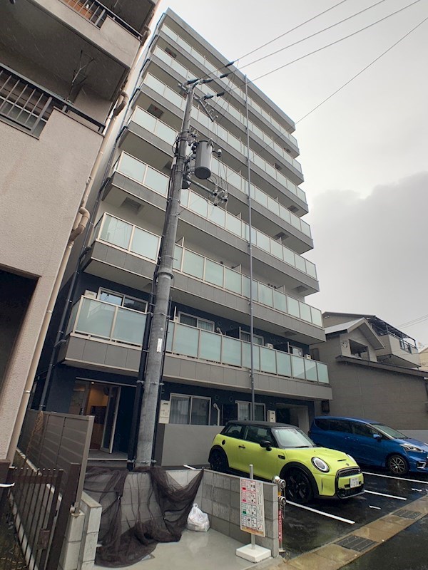 明石市西明石南町２丁目の賃貸マンションの外観