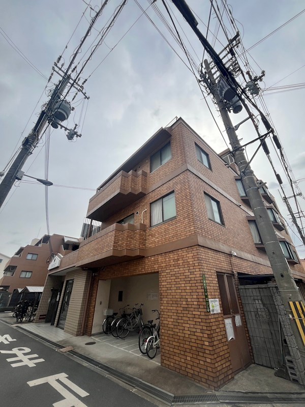 クリアコートＵ　Ｐｔ２の外観